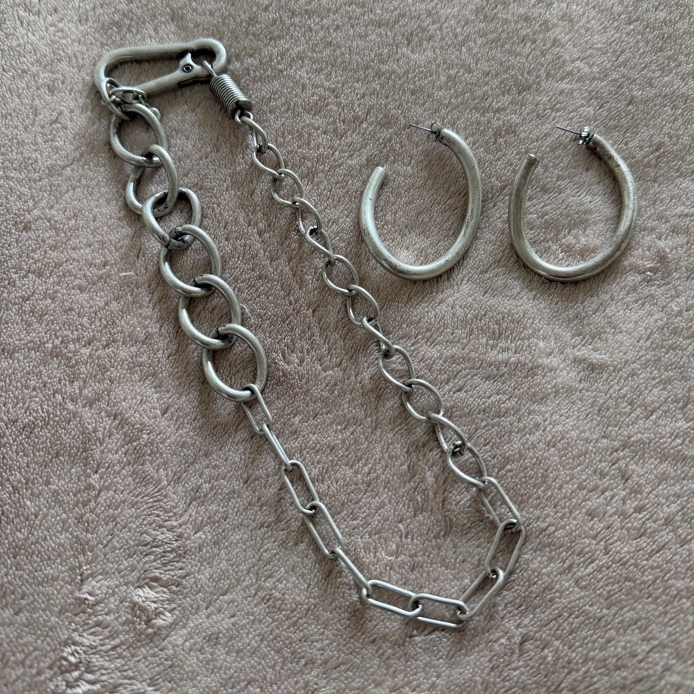 CAbi Swagger Silver Chain Necklace 18” and Hoop Earrings Set